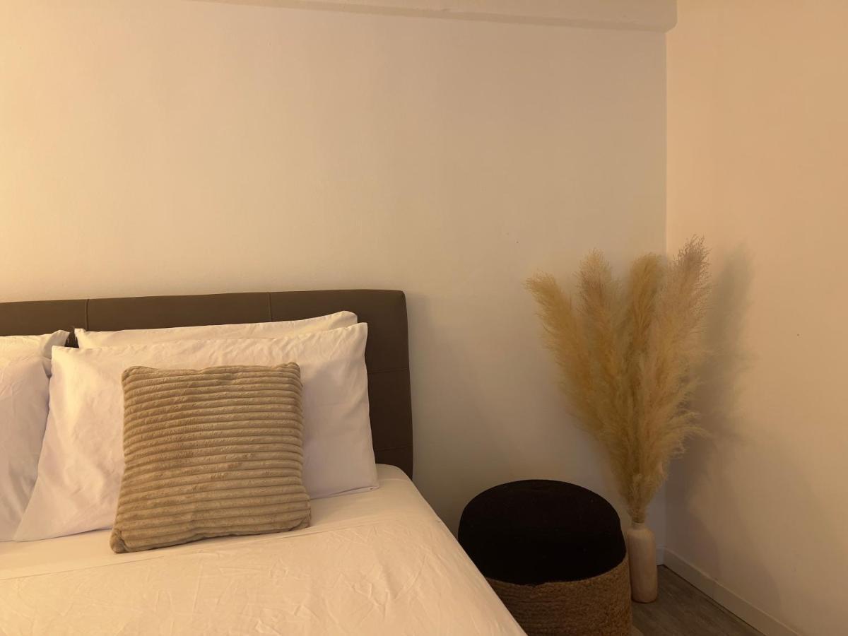 Regina Milano In Porta Romana 3 - Sky Tv, Wifi & Breakfast Box Apartment Exterior foto