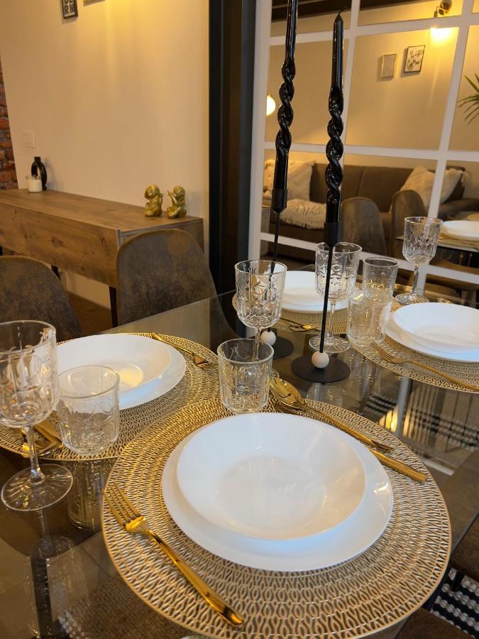 Regina Milano In Porta Romana 3 - Sky Tv, Wifi & Breakfast Box Apartment Exterior foto