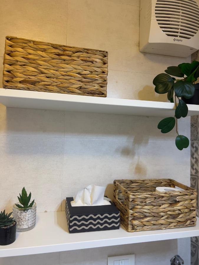 Regina Milano In Porta Romana 3 - Sky Tv, Wifi & Breakfast Box Apartment Exterior foto