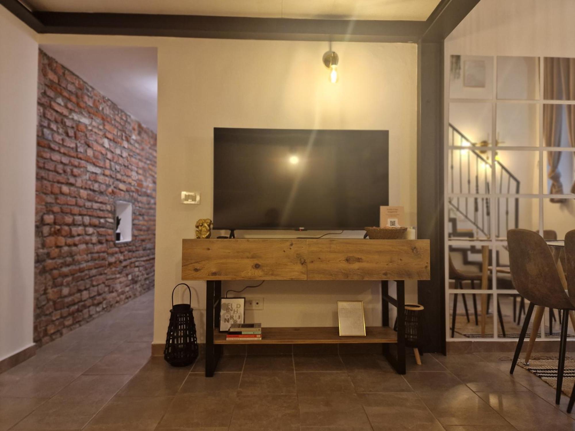 Regina Milano In Porta Romana 3 - Sky Tv, Wifi & Breakfast Box Apartment Exterior foto